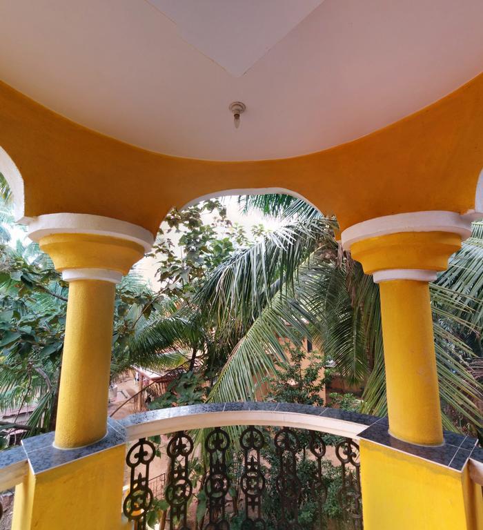 Antonio'S Residency Goa Hotel Betalbatim Bagian luar foto