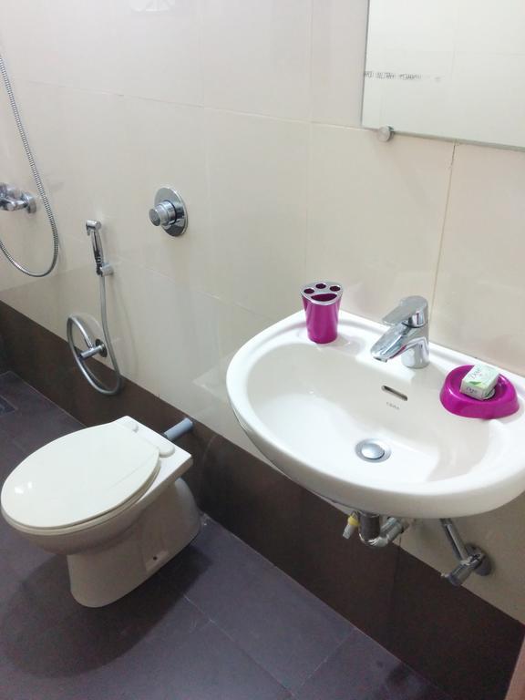 Antonio'S Residency Goa Hotel Betalbatim Bagian luar foto