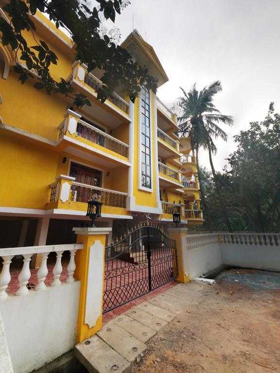 Antonio'S Residency Goa Hotel Betalbatim Bagian luar foto