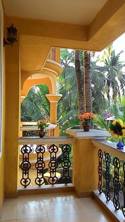 Antonio'S Residency Goa Hotel Betalbatim Bagian luar foto